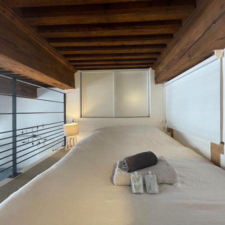 Appartement Cosy Au Coeur Du Vieux Лион Экстерьер фото