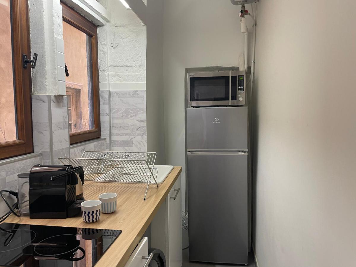 Appartement Cosy Au Coeur Du Vieux Лион Экстерьер фото