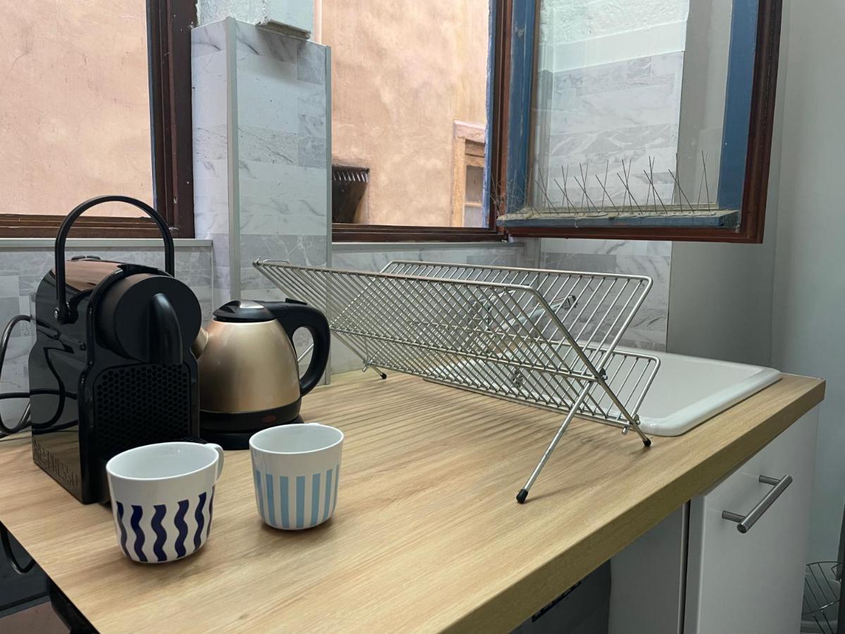 Appartement Cosy Au Coeur Du Vieux Лион Экстерьер фото
